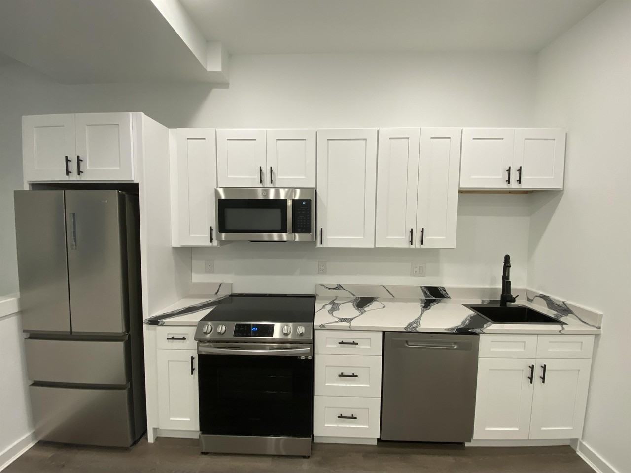 3414 Haverford Avenue - Photo 2 of 10