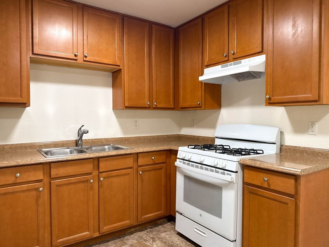 Calla Avenue Apartments | Coastal Living Near the Beach in Imperial Beach! - Photo 3 of 14