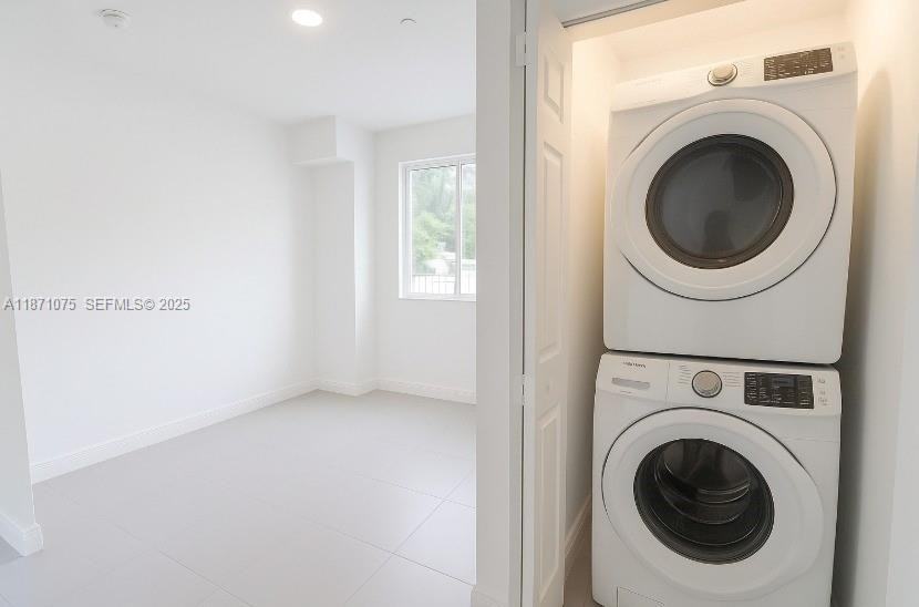 541 Northwest 33rd Street ##1 - Photo 6 of 16