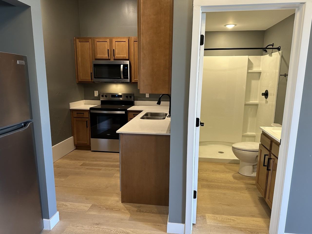 317 South Anderson Street - Photo 5 of 50