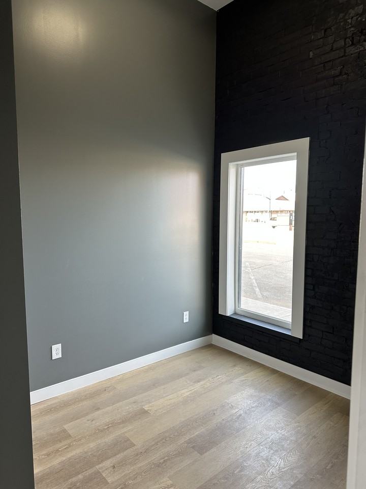 317 South Anderson Street - Photo 7 of 50