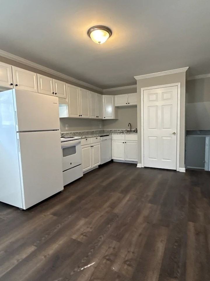 5257 Chantilly Ter - Photo 3 of 15