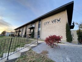 featured image of 512 Splitlog Ave