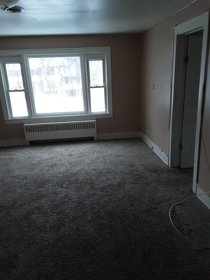 27 Market Street - Photo 4 of 9