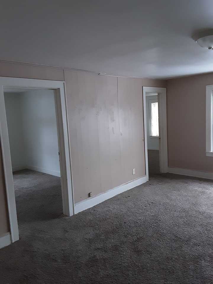 27 Market Street - Photo 5 of 9