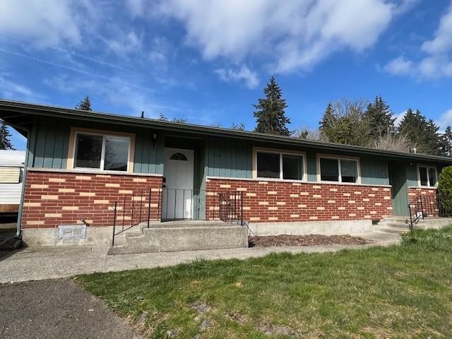 515 Constitution Avenue South - Photo 2 of 21