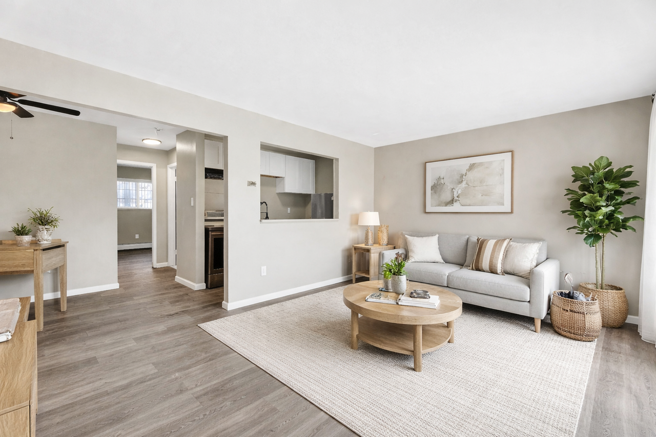 19255 Shiawassee Drive - Photo 3 of 4