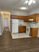 featured image of 250 W Main St