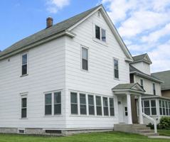 featured image of 1303 E Hennepin Ave