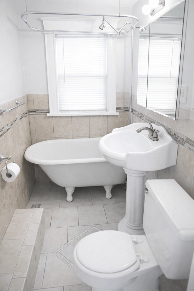 1303-HEN - Photo 6 of 22