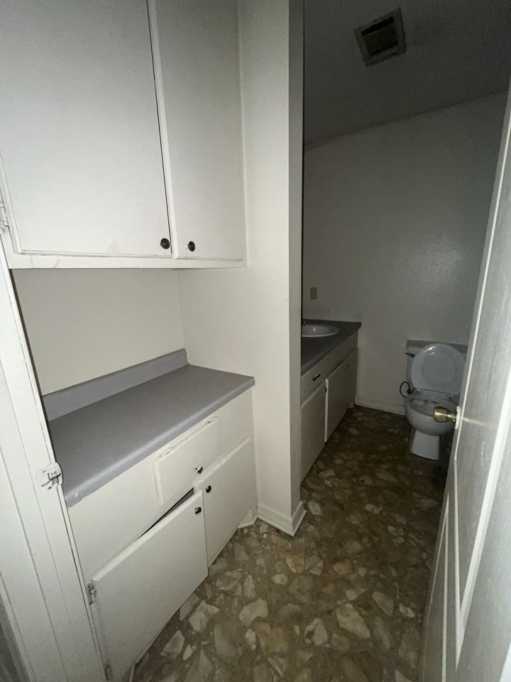 Pine Grove - Photo 7 of 10