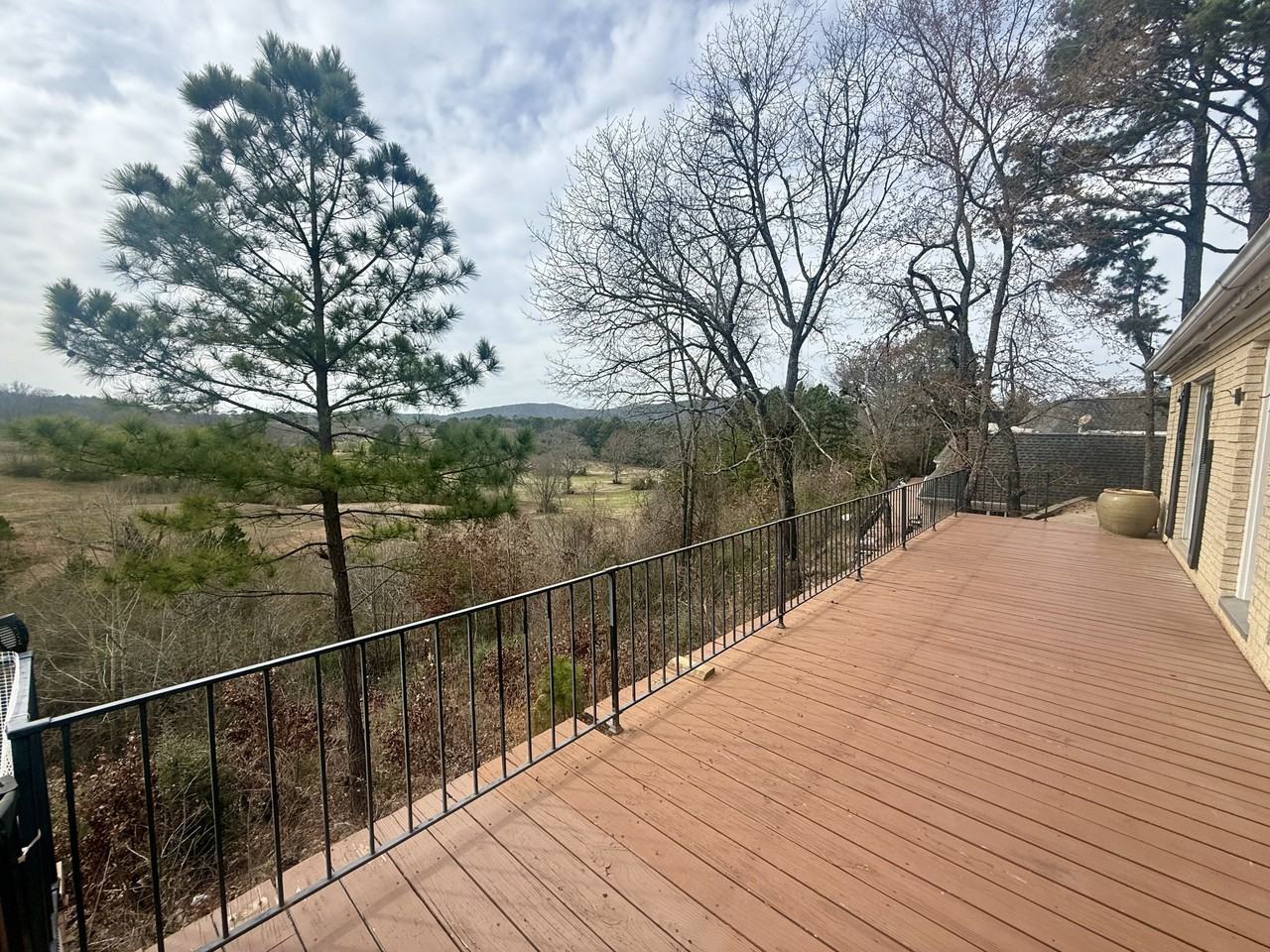 501 Belvedere Drive - Photo 2 of 27