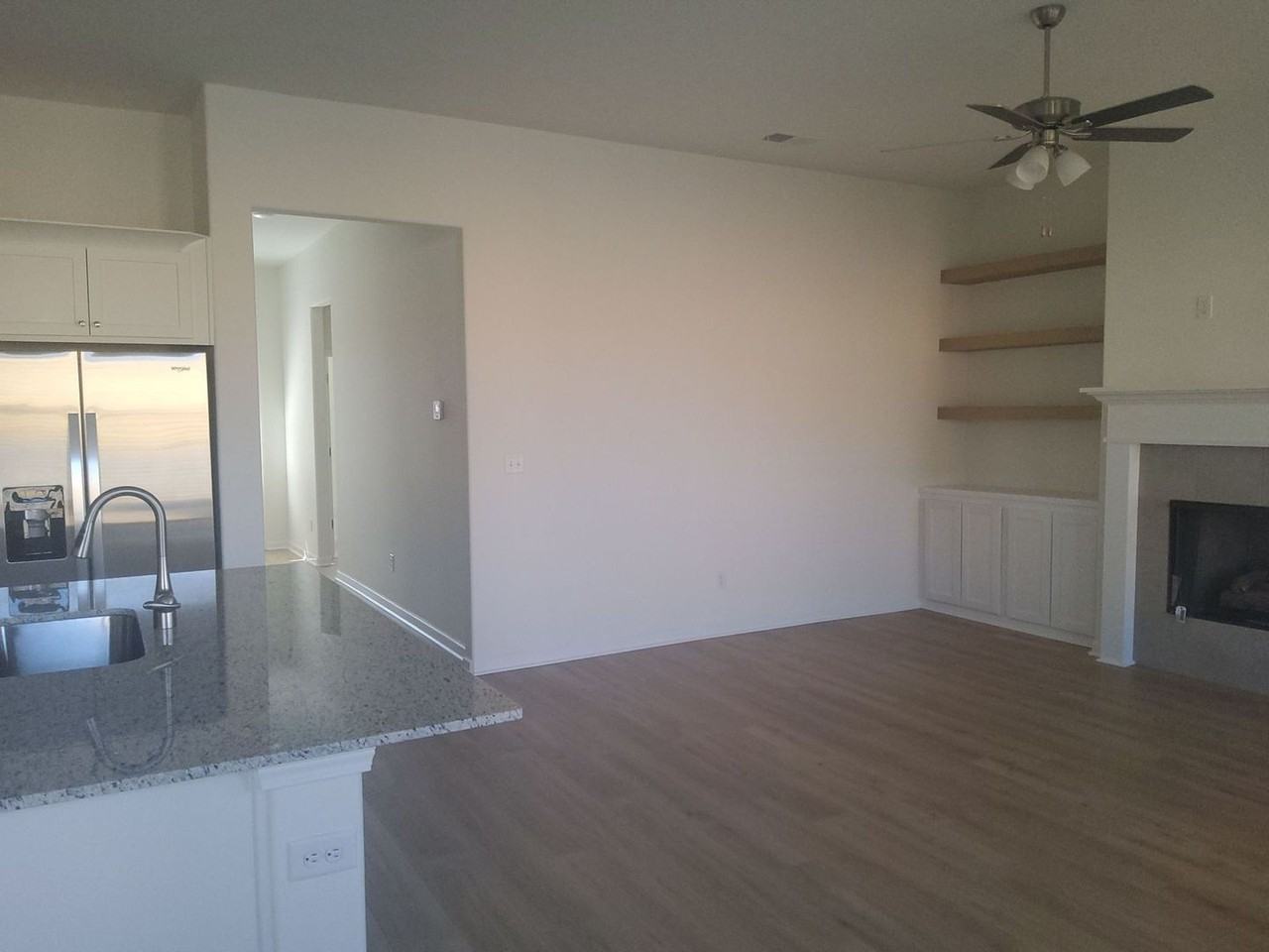 360 Green Willow Dr - Photo 2 of 20