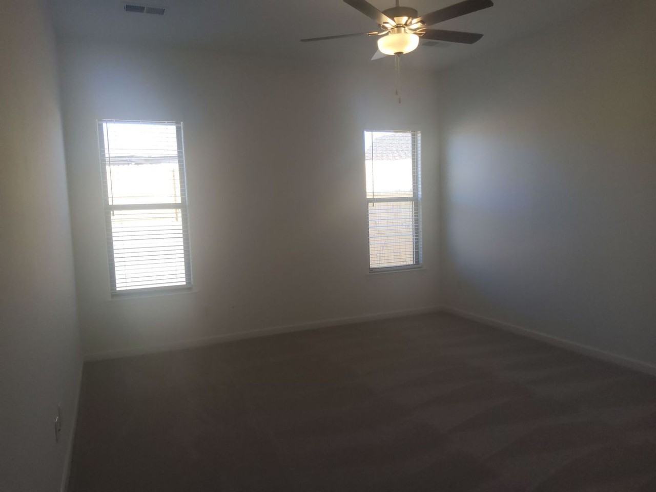 360 Green Willow Dr - Photo 7 of 20