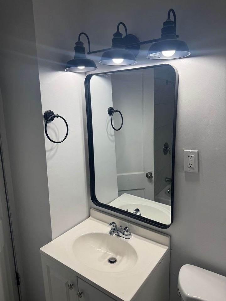 1328 Semmes St - Photo 7 of 14