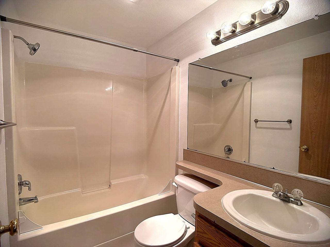 229 Canvasback Dr - Photo 6 of 12