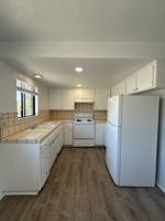 featured image of 860 Boysen Ave