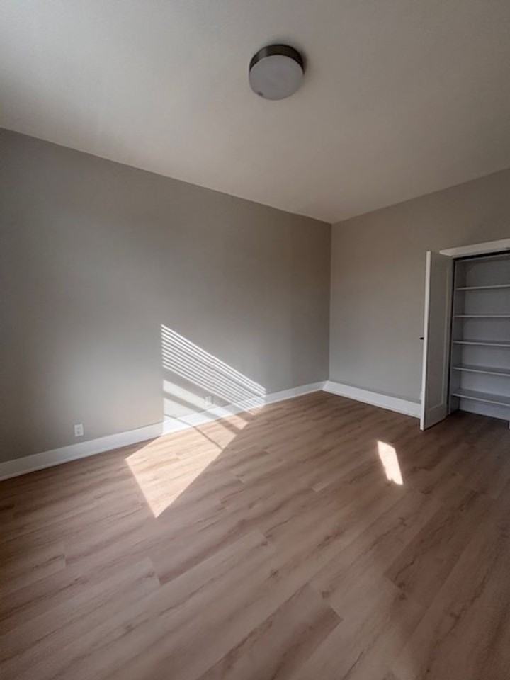 3640 W Fullerton Ave #2 - Photo 6 of 24