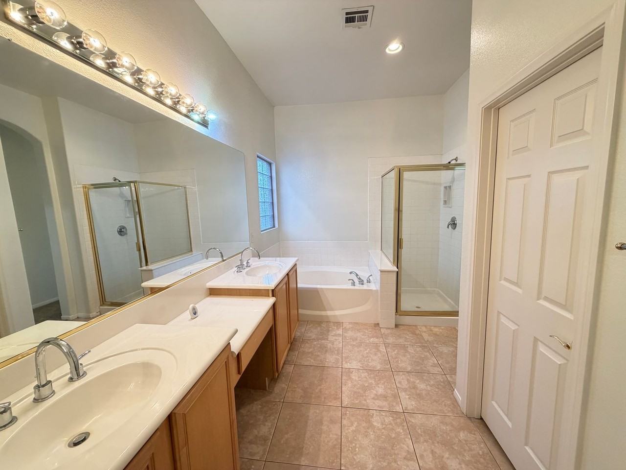 10689 Arundel Ave - Photo 7 of 12