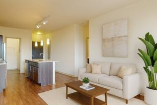 Avenir - Photo 1 of 1