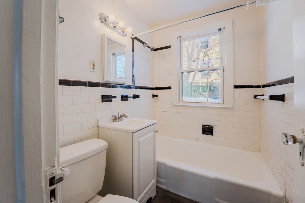 Westview Commons - Photo 5 of 6