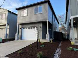 featured image of 9724 Ne 29th Ave