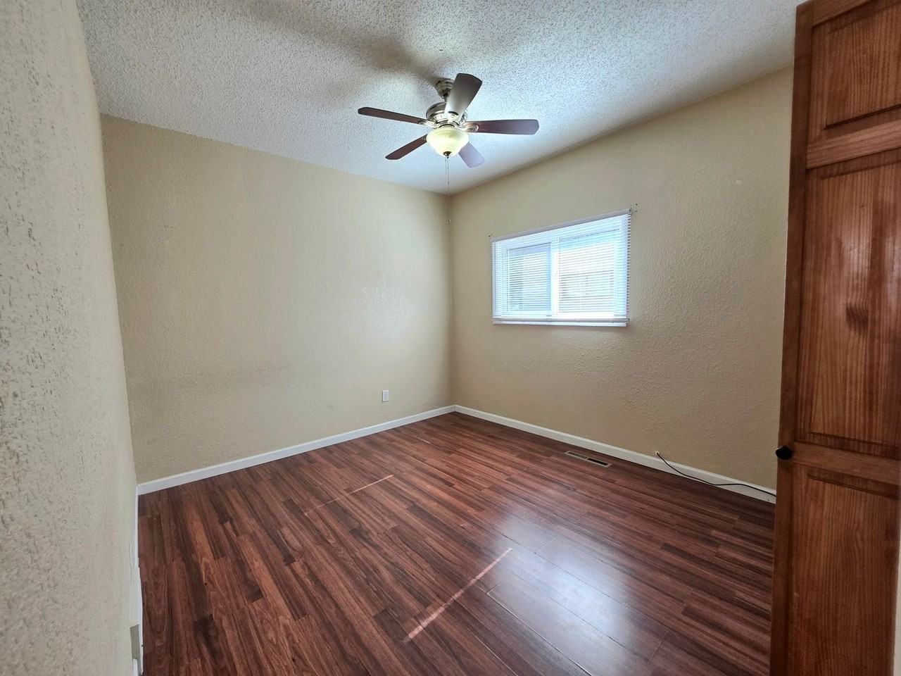 1411 E Orman Ave - Photo 7 of 12