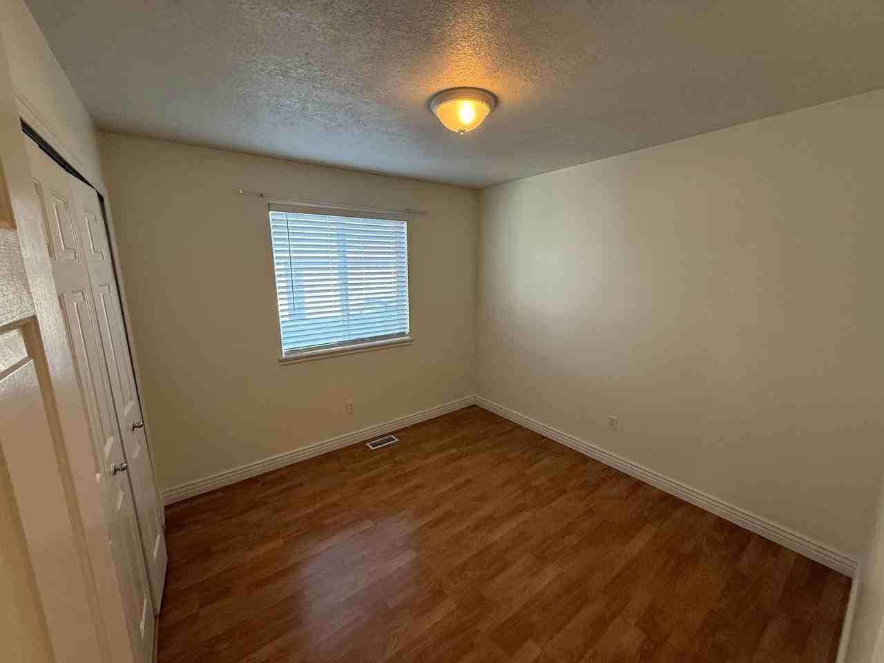 13676 S Premier Ln - Photo 7 of 22