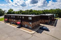 $700 - Bailey Court Apartments - Newly Renovated 2 Bedroom, 1.5 Bathroom! - Photo 1 of 1