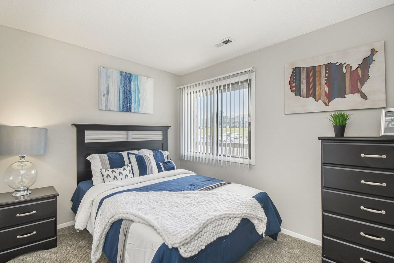 Bellevue Hills - Photo 5 of 46