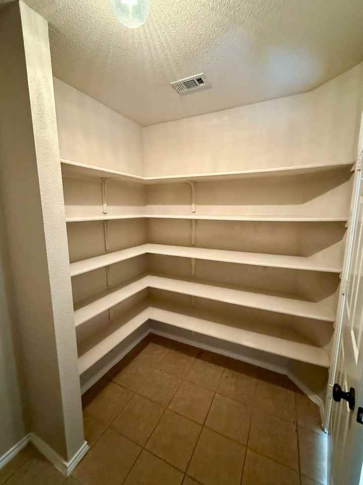 5704 Drystone Ln - Photo 5 of 22