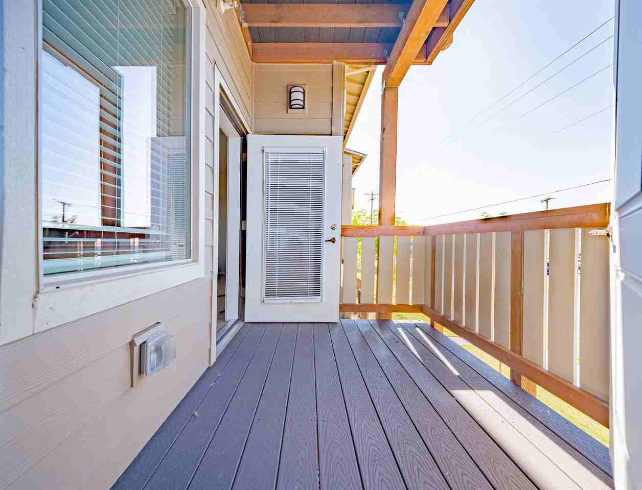 Willow Tree Place - Photo 3 of 36