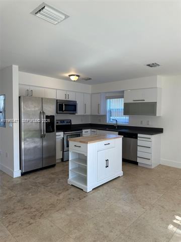 2772 Sw 31st Ct #2772 - Photo 7 of 34