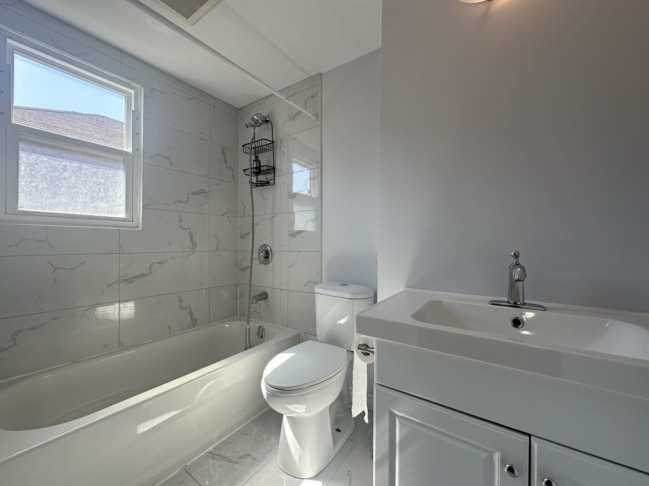 427 Adelaide Ave W #2 - Photo 2 of 13