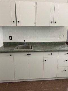 4 Front St #4 - Photo 3 of 9