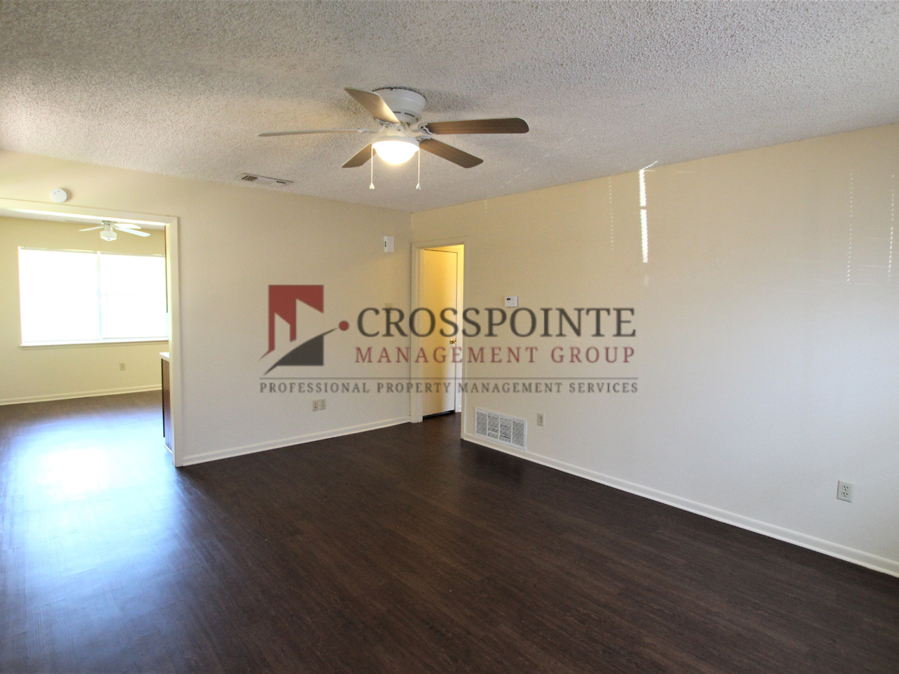 12381 Cimmarron Dr - Photo 4 of 15