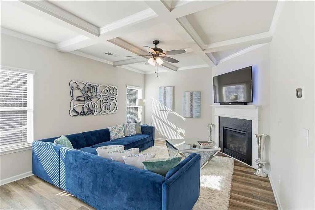 4958 Zoya Ct Sw - Photo 3 of 50