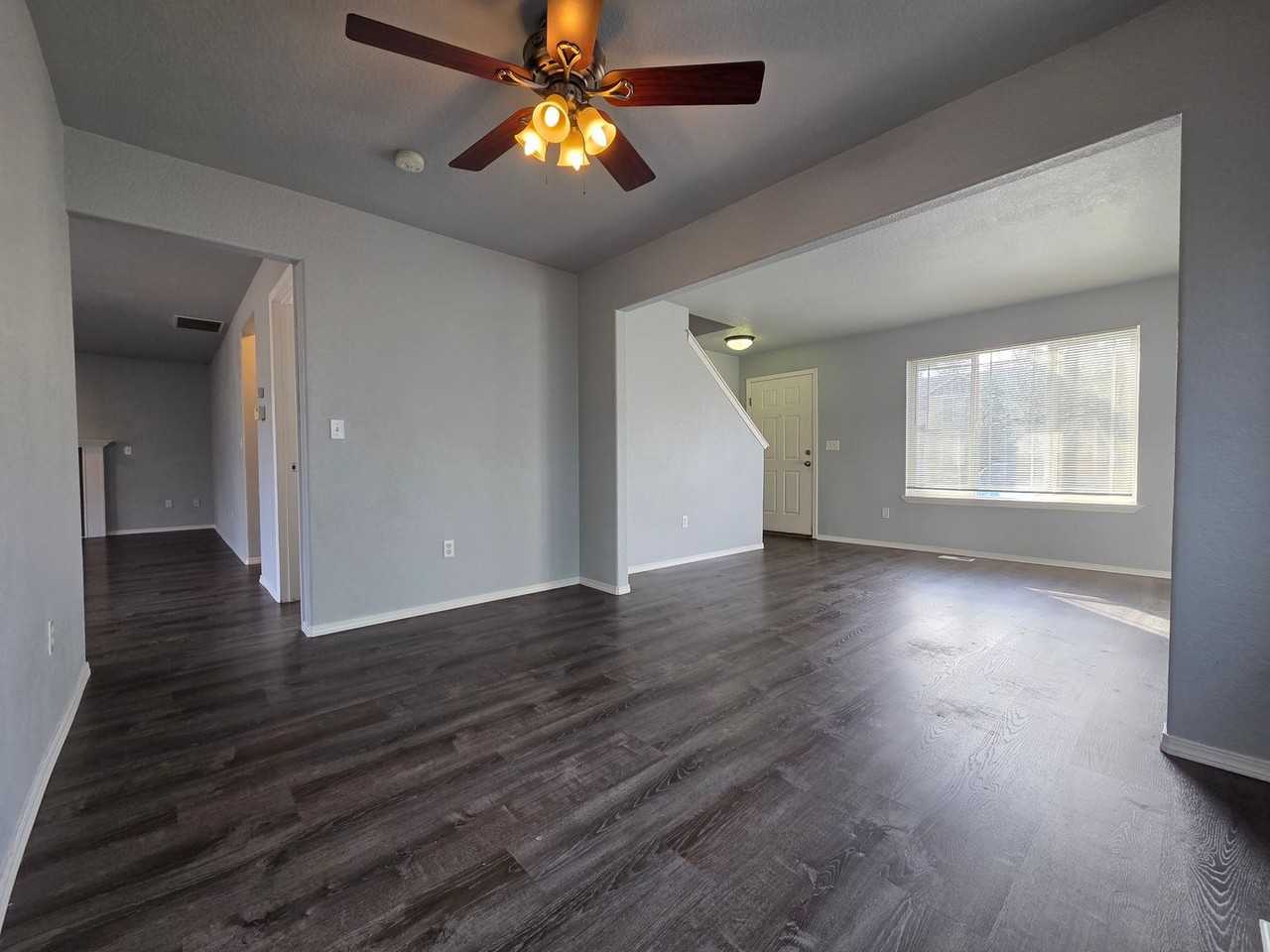 1425 186th Street Ct E - Photo 5 of 27