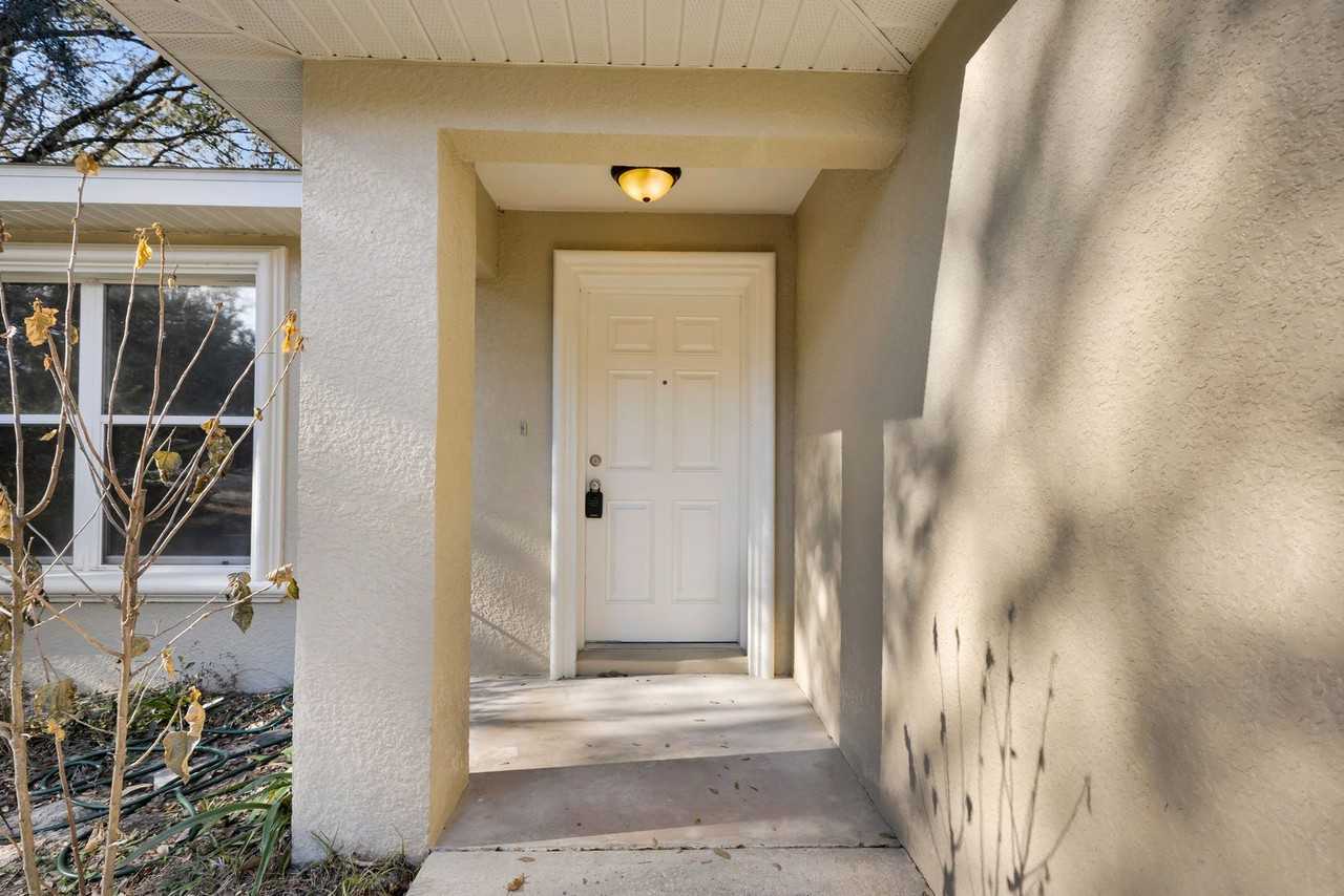 4 Locust Run Pass - Photo 3 of 32