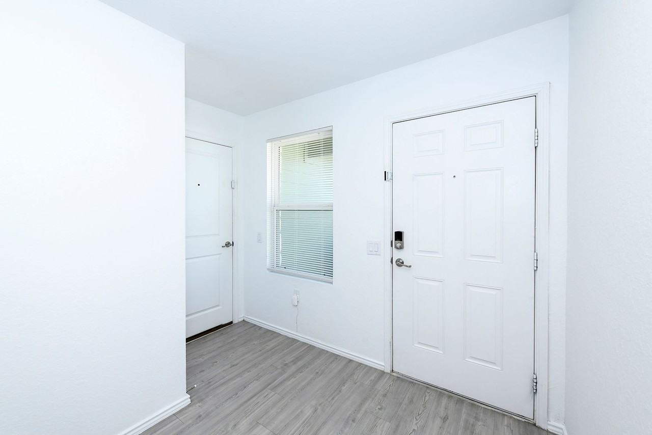 10114 Kersey Ml - Photo 5 of 36