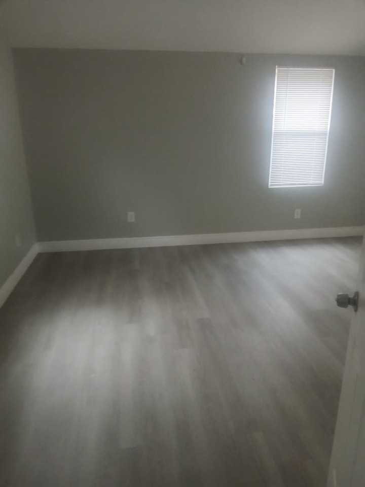 4436 Plum St - Photo 3 of 9