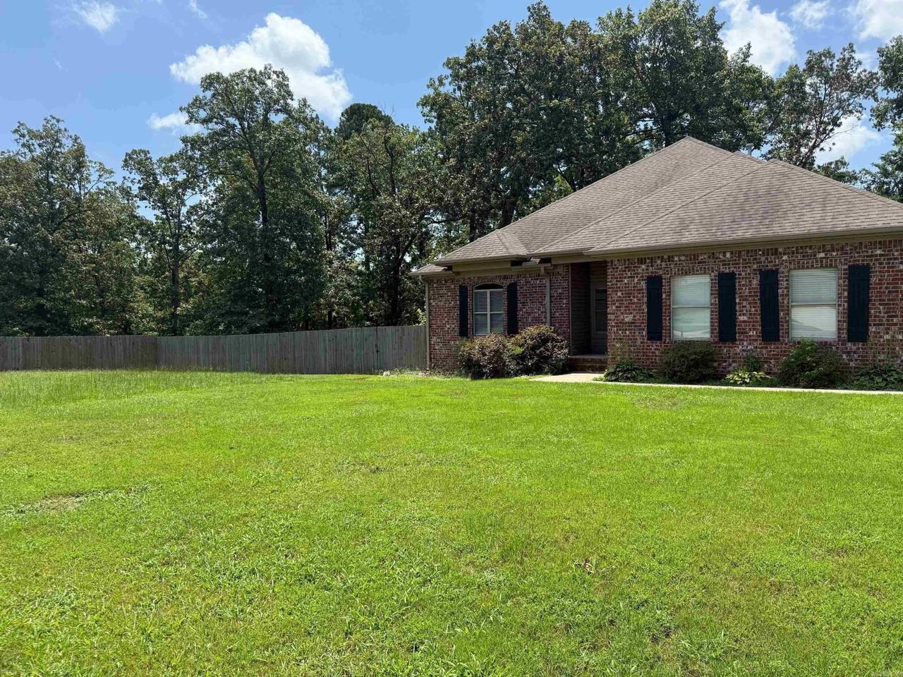 8705 Wingate Dr - Photo 2 of 25