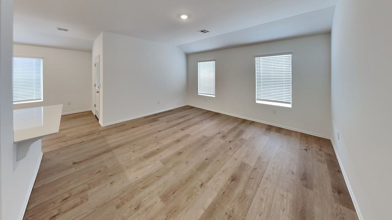 16204 16204 Harvester Drive - Photo 4 of 18