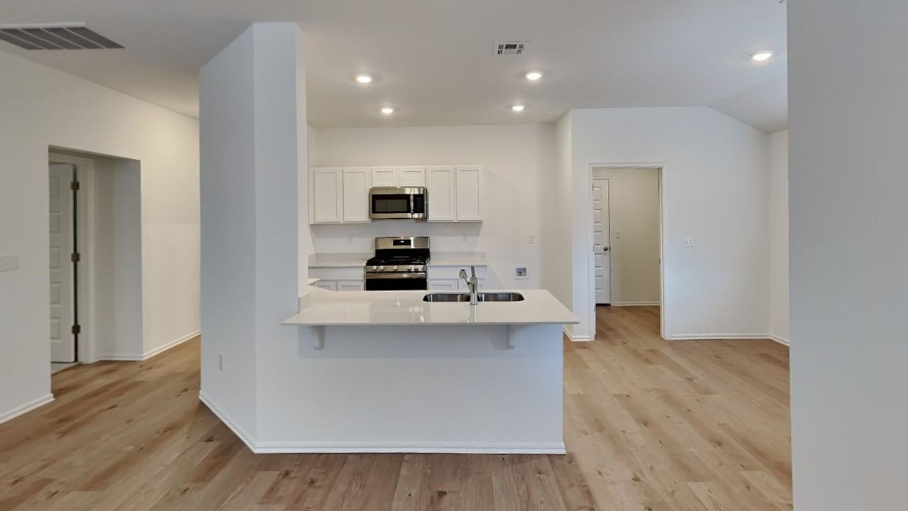 16204 16204 Harvester Drive - Photo 5 of 18