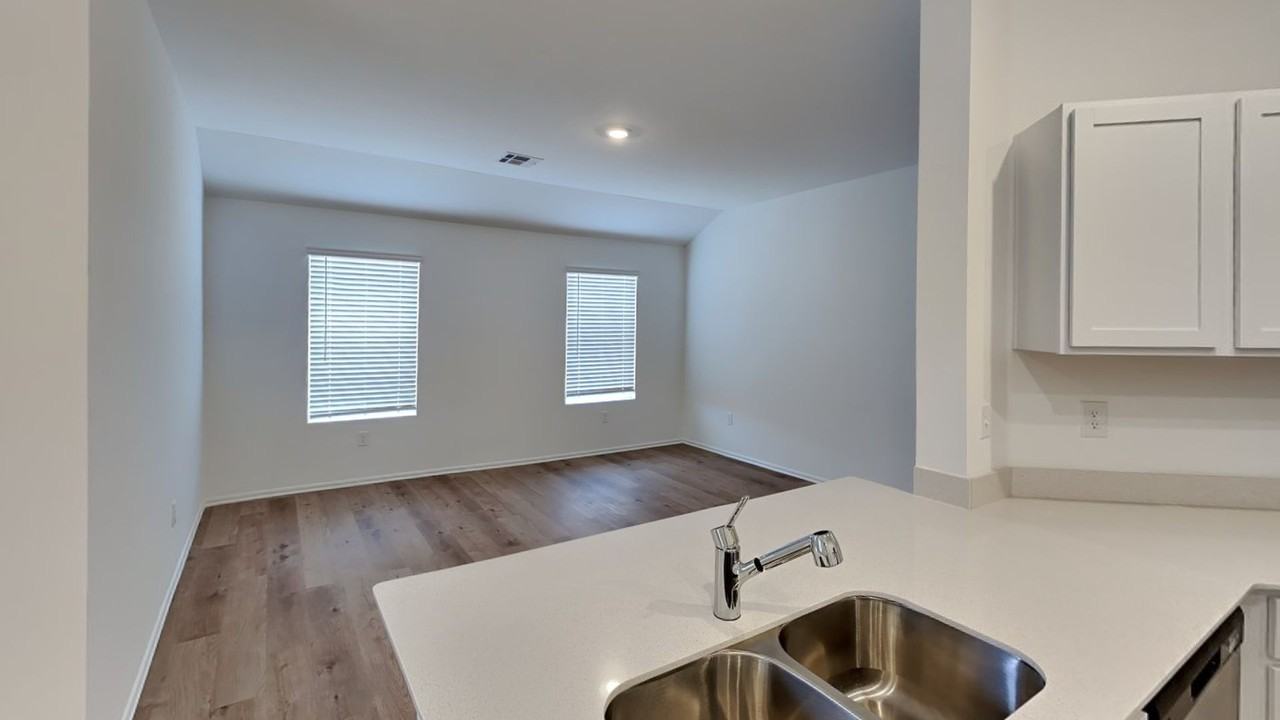 16204 16204 Harvester Drive - Photo 6 of 18