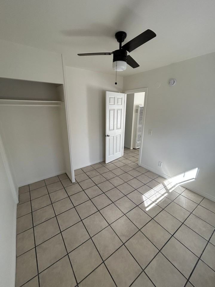 2319Durf - Photo 3 of 6