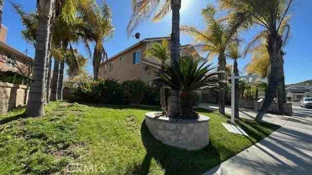 28467 Falcon Crest Dr - Photo 3 of 27