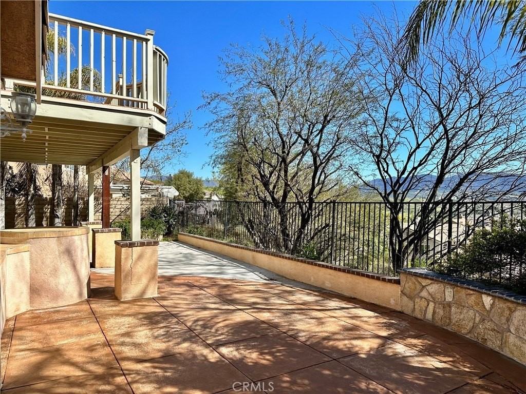 28467 Falcon Crest Dr - Photo 5 of 27