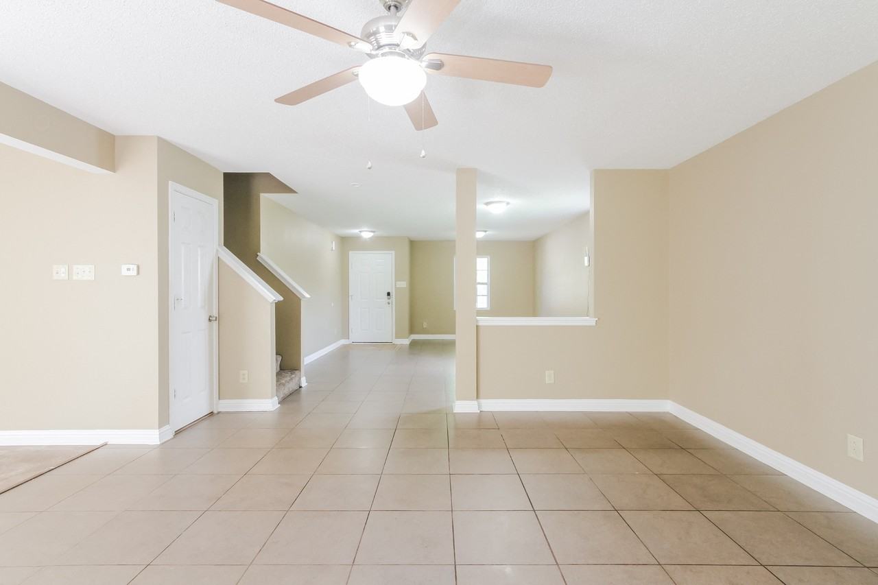 8610 Belle Union Ct - Photo 4 of 15