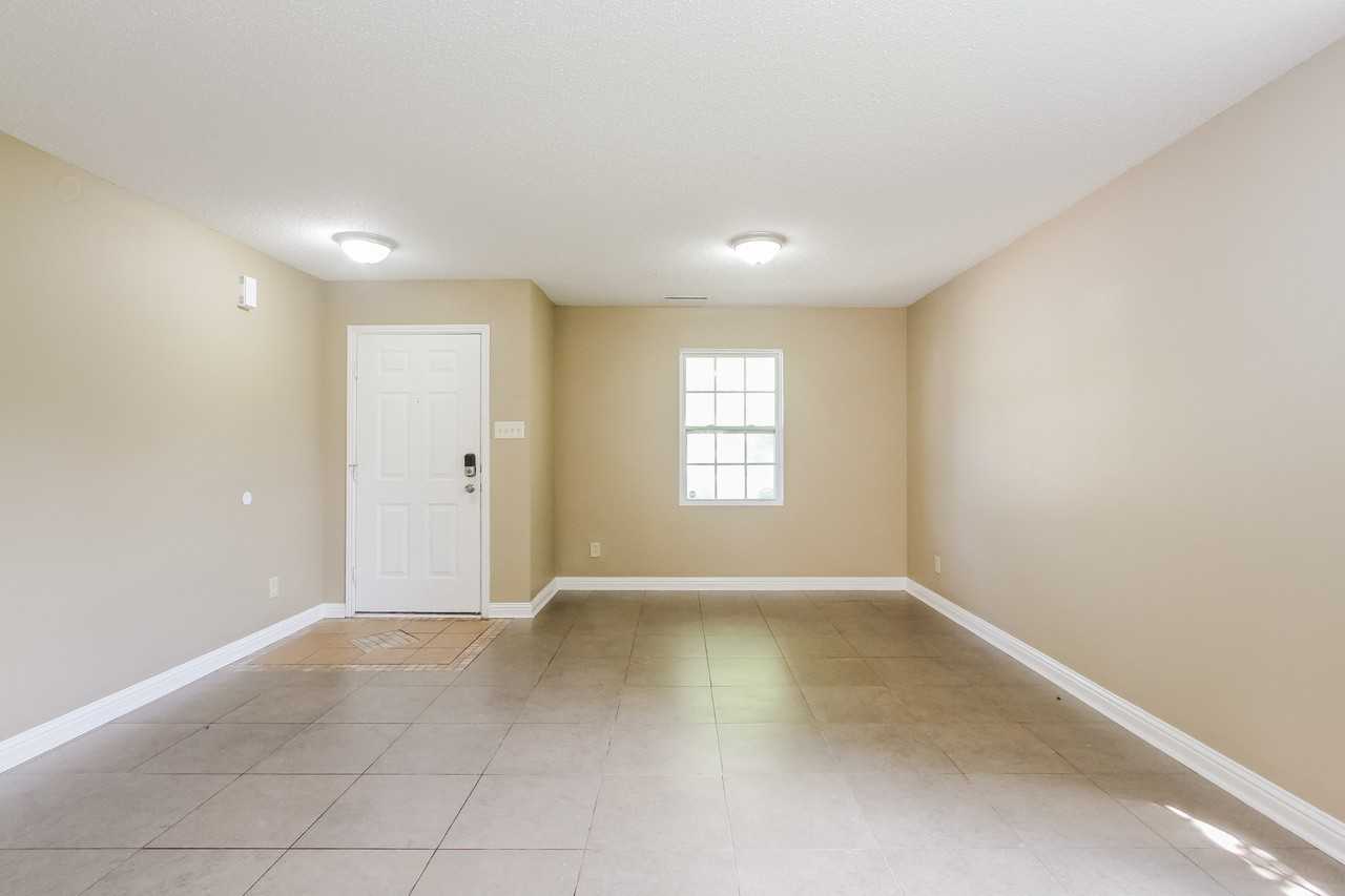 8610 Belle Union Ct - Photo 7 of 15